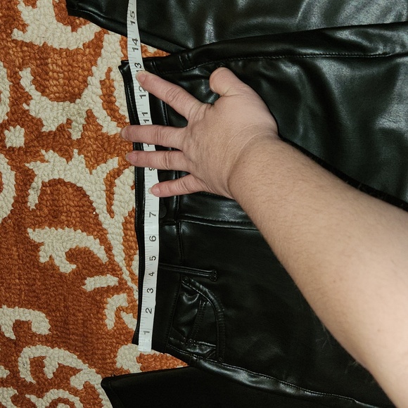 MOTHER -The Insider Ankle Faux Leather Jeans. size 25 - Picture 6 of 15